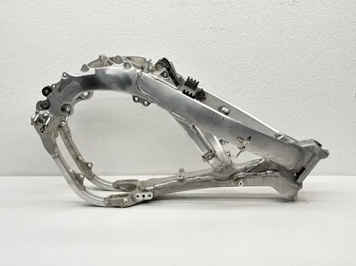 2020 Yamaha YZ450F Frame Main Chassis Hull OEM Silver B2W-21101-01-00 Dirt Bike