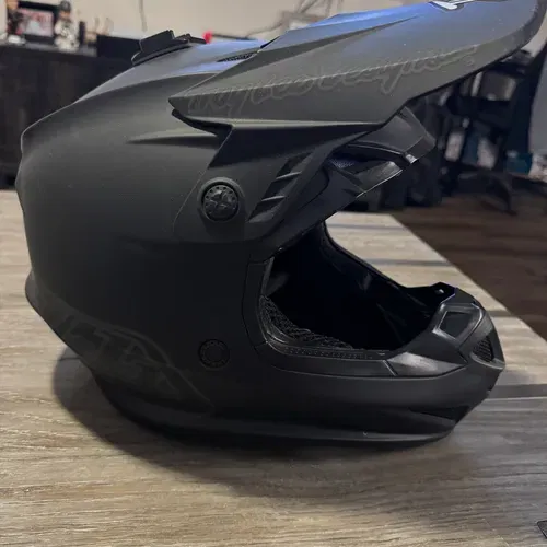 Troy Lee Designs Gp Helmet. Adult Small