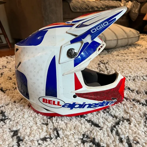 Bell Moto 9 Flex Helmets - Size Medium 