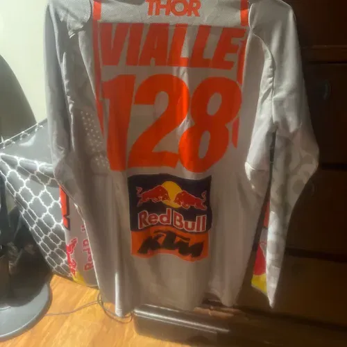 Tom Vialle Jersey