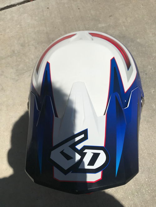 6D ATR-1 Red, White, Blue
