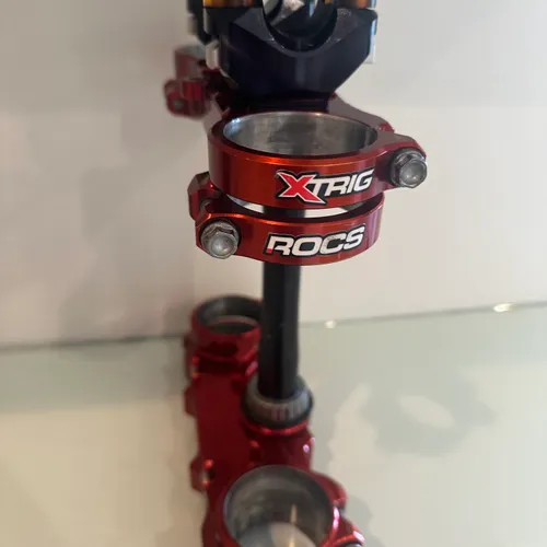 Xtrig Triple Clamps & Bar Mounts Yamaha MX Locker