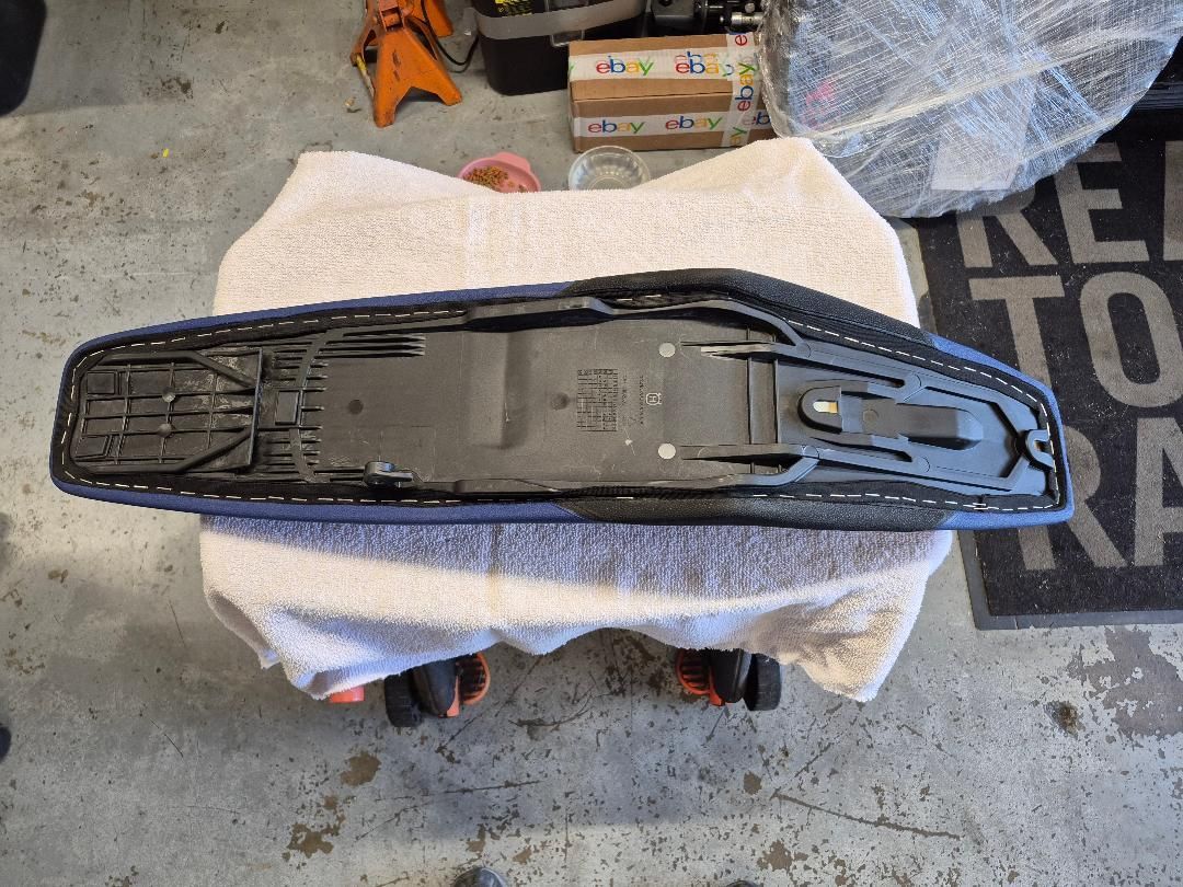 Complete Husqvarna Stock Seat