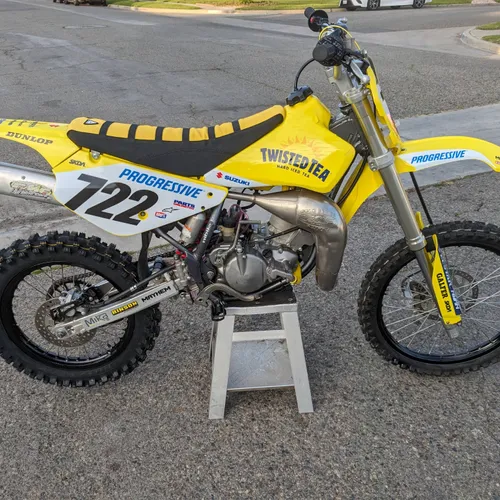 Suzuki RM85L 