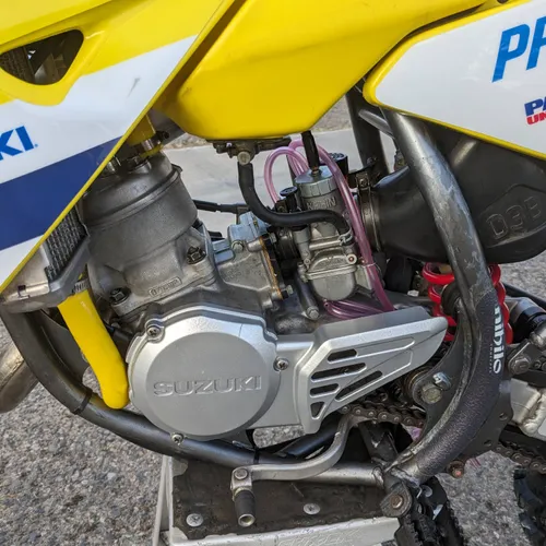 Suzuki RM85L 