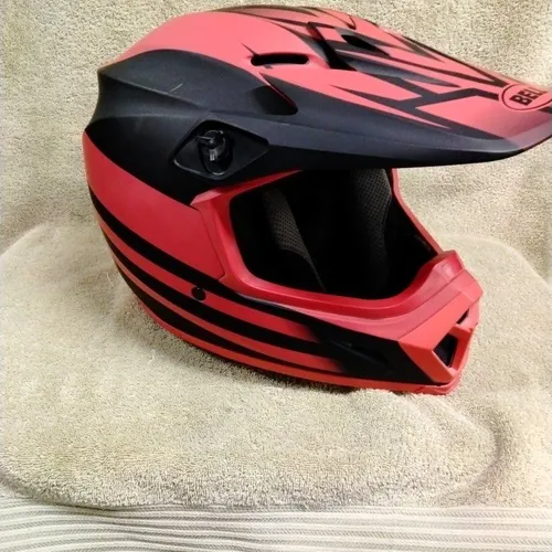 Bell MX 9 Helmet With MIPS