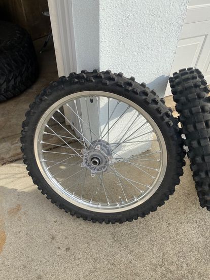 Yz250fx Takeoff Wheels And Tired