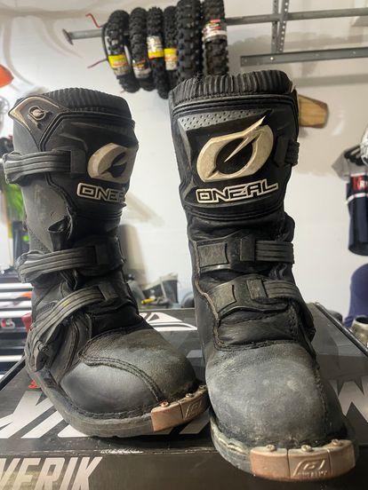 Youth size 1 motocross boots on sale