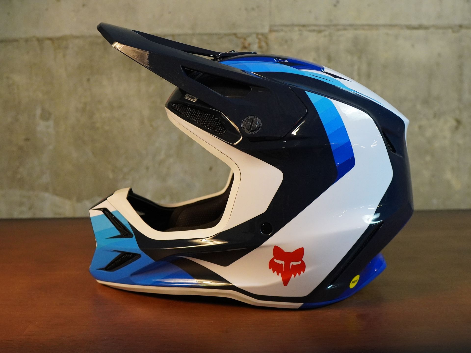 Fox Racing V3 Fade Helmet
