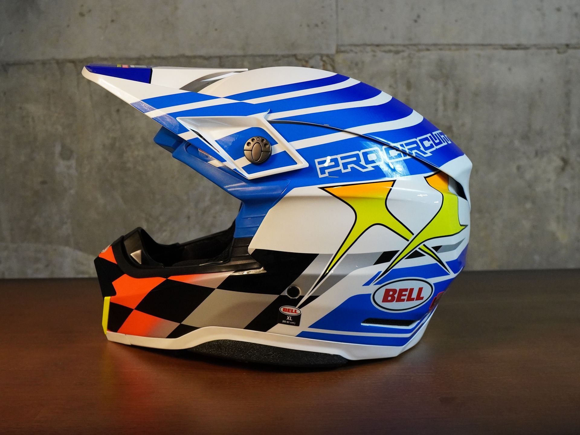 Bell Moto-10 Spherical Pro Circuit Replica 25 Gloss Blue/White