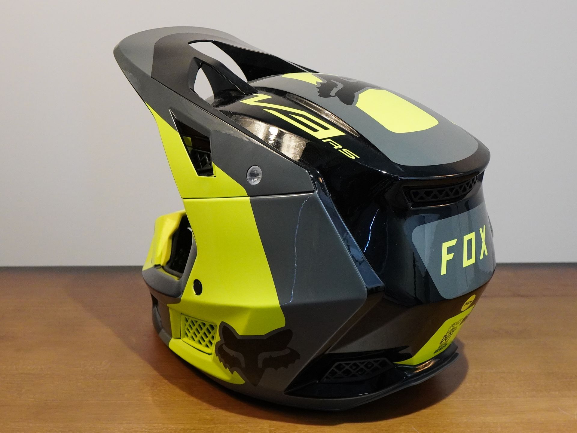 Fox Racing V3 RS Efekt Helmet (SM)