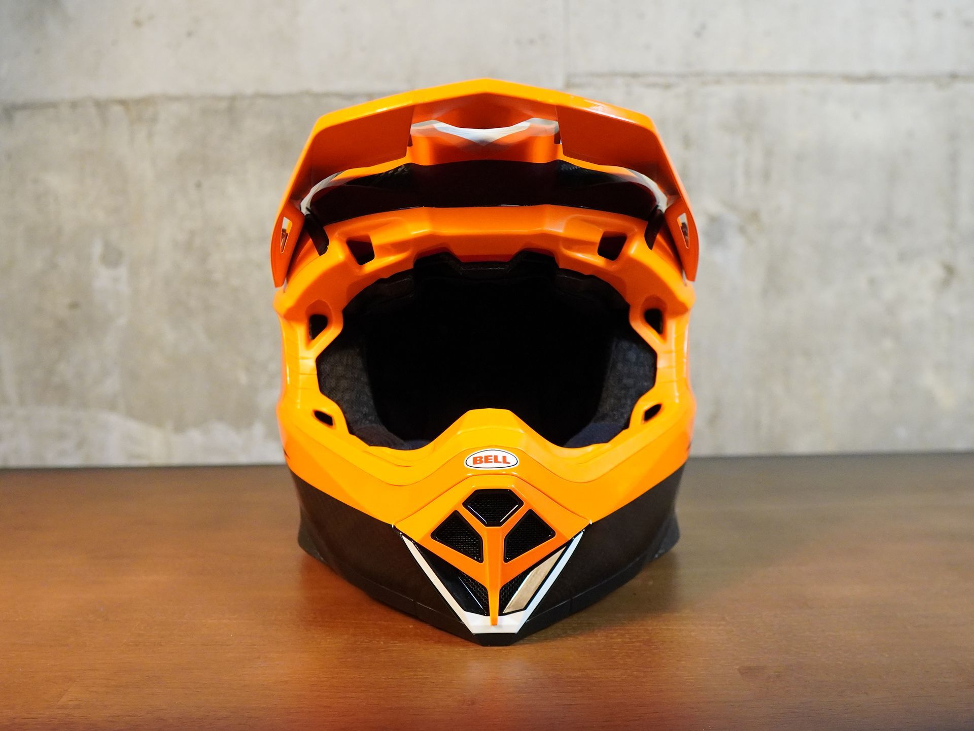 Bell Moto-10 Spherical Evade Helmet 0R/BK