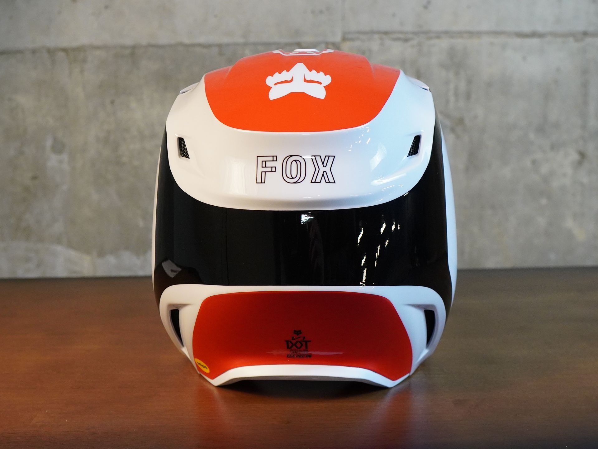 Fox Racing V1 Flow Helmet
