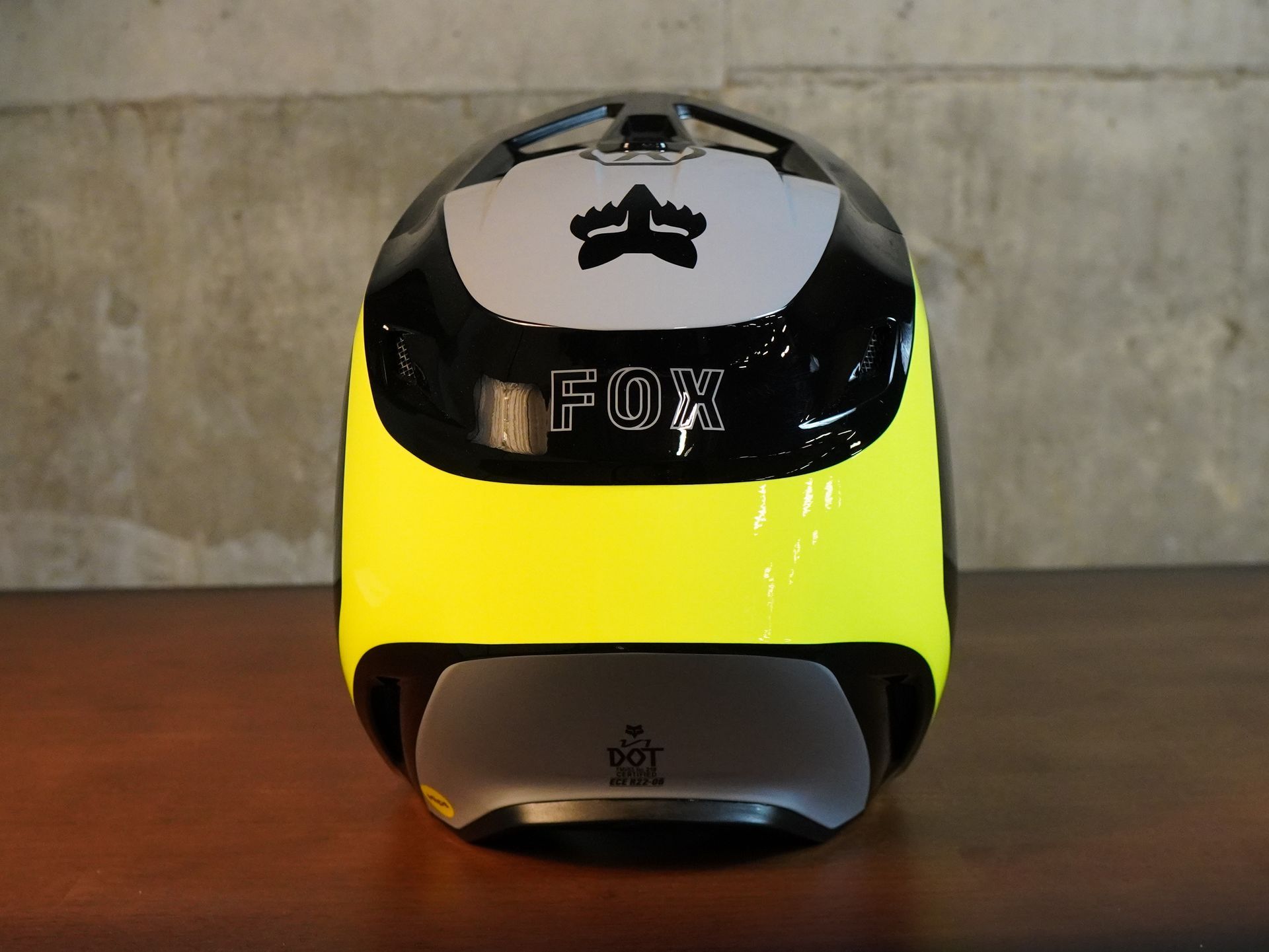Fox Racing V1 Flow Helmet