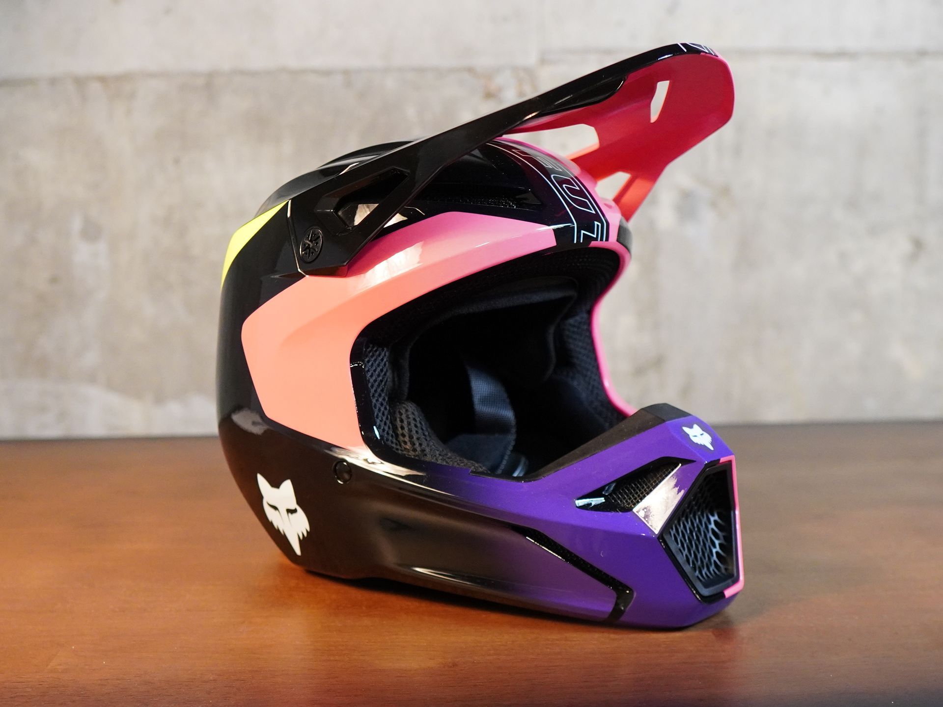 Fox Racing Youth V1 Elevated Helmet