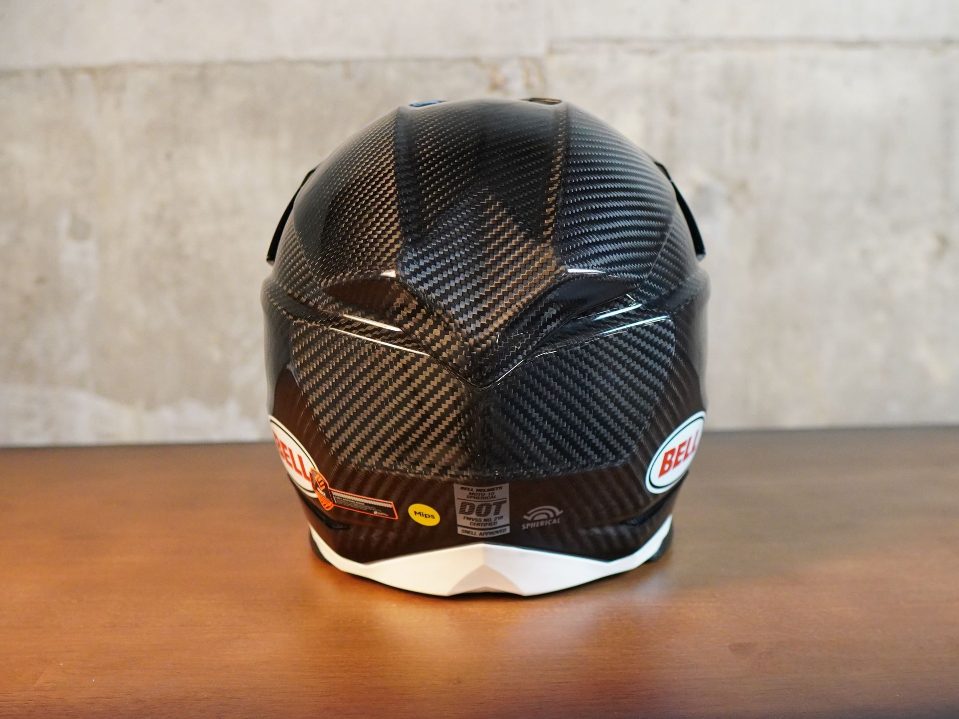 Bell Moto-10 Spherical Helmet - Black/White