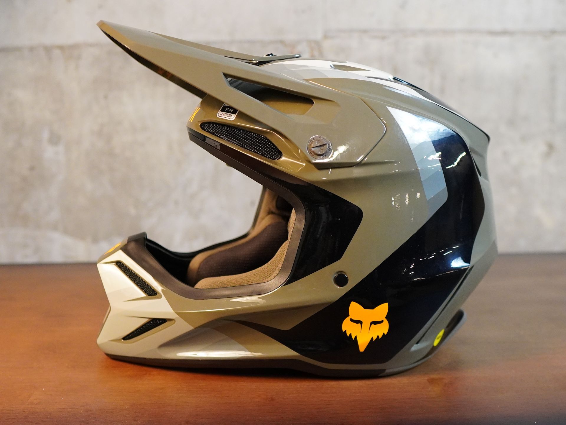 Fox Racing V3 Fade Helmet