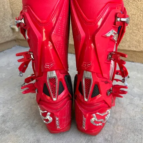 fox instinct boots - size 10 - red