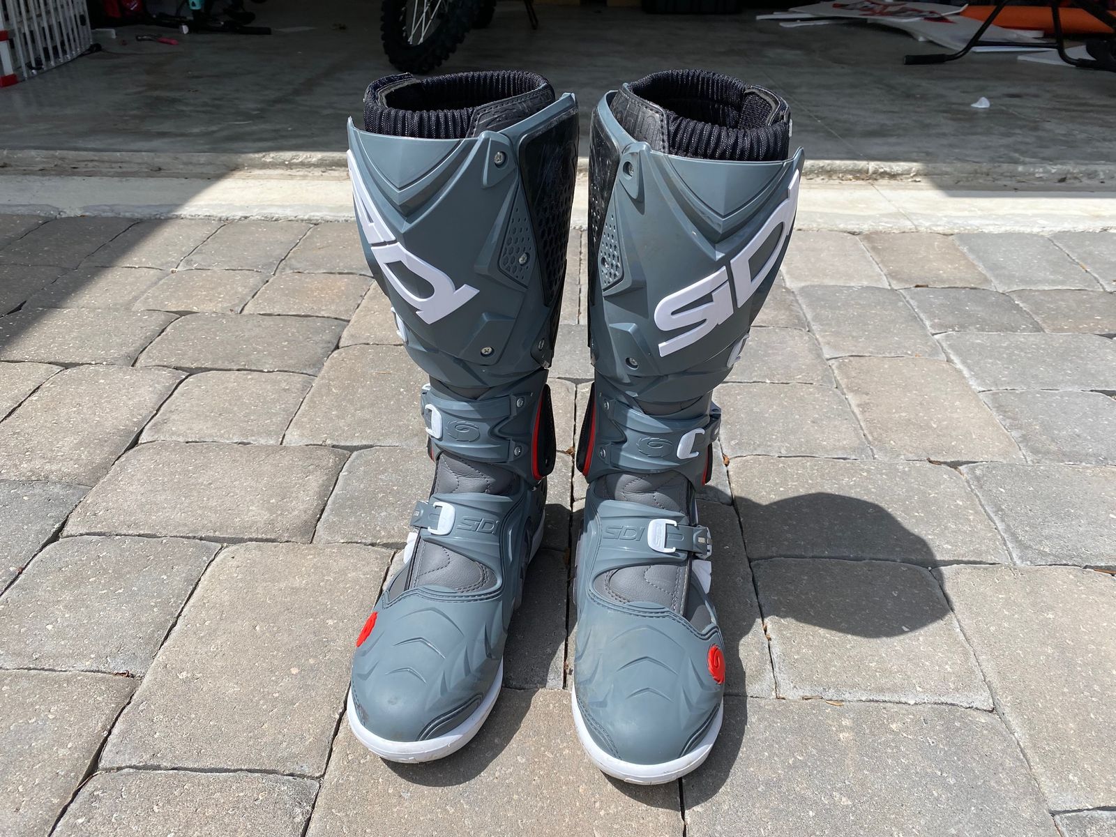 Sidi Crossfire 2 SRS Boots Size 9.5 EU 43 Gray White