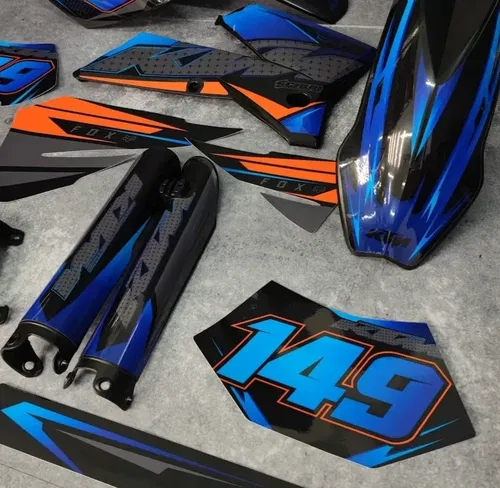 Plastics + Graphics KTM LC4 SMC 620-660 1999-2004 LED Tail light included