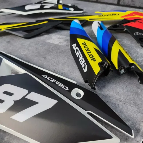 Plastics + Graphics Suzuki RMZ 450 2018-2025 RMZ 250 2019-2025 decals applied