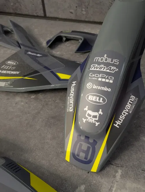 Plastics + Graphics Husqvarna TE FE 2017 2018 2019 Matte Grip