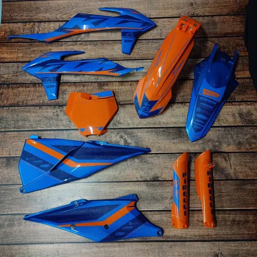 Plastics + Graphics KTM 2019-2022 SX SX-F XC XC-F applied decals metallic flake
