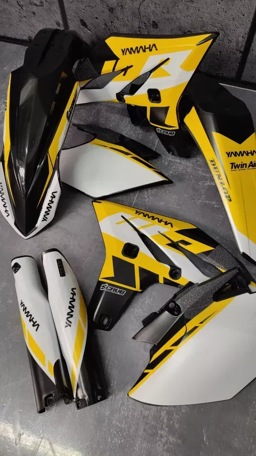 Plastics + Graphics Yamaha WR450F 2012 2013 2014 2015 Grip