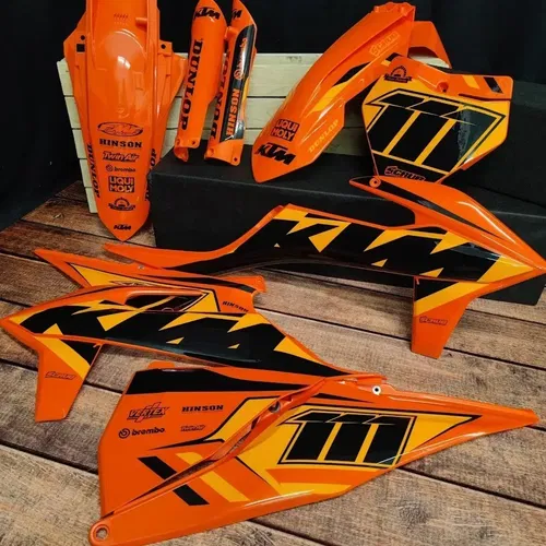Plastics + Graphics KTM 2016-2018 XC XC-F SX SX-F applied fitted
