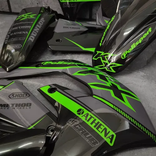Plastics + Graphics Kawasaki KX Restyle KX125 KX250 2004-2008