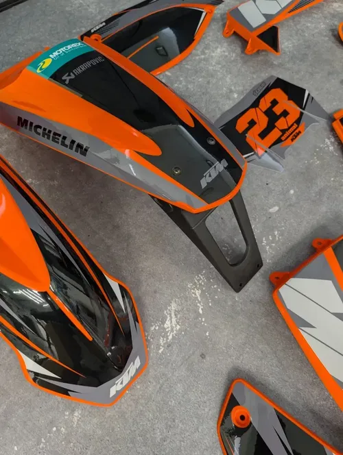 Plastics + Graphics KTM 1999-2004 LC4 SC SXC Enduro 620-660