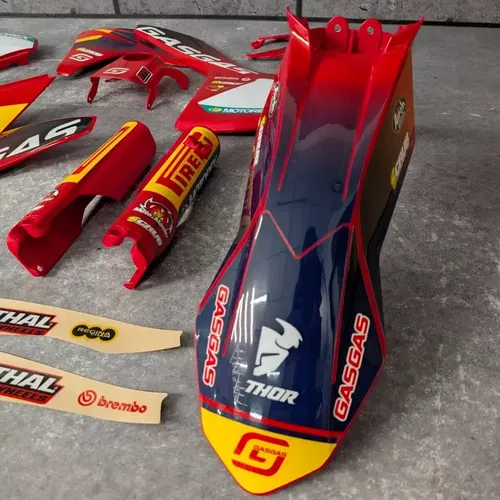 Plastics + Graphics GAS GAS EC EC-F 2024 2025 Factory replica