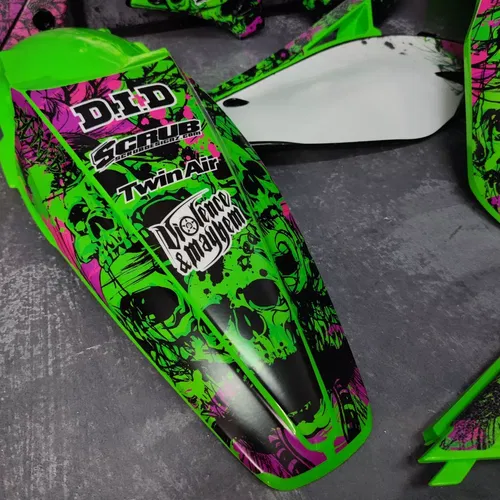 Plastics + Graphics Kawasaki KX250F 2009 2010 2011 2012