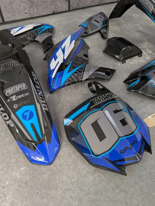 Plastics + Graphics Yamaha YZ250F 2019-2023 YZ450F 2018-2022 GRIP + Race number