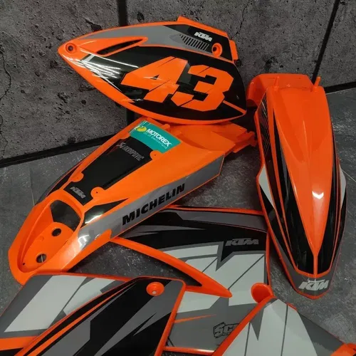 Plastics + Graphics KTM LC4 SMC 620-660 1999-2004