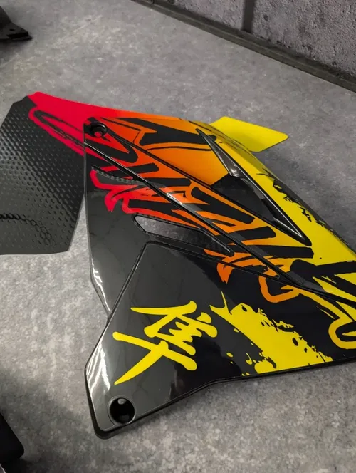 Plastics + Graphics RM Restyle Suzuki RM125 RM250 2001-2003  fitted decals