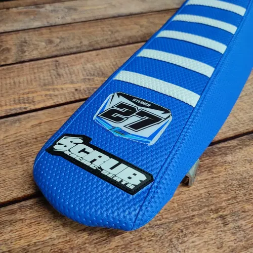 Seat Cover Ribbed Gripper Beta RR Motard Enduro 125R 2T 50 125LC 2021-2025