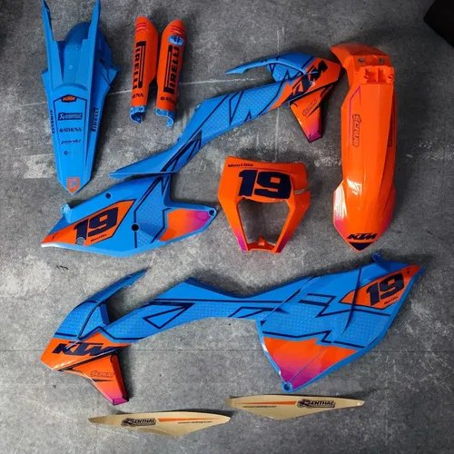 Plastics + Graphics KTM 2017 2018 2019 XC-W XCF-W EXC EXC-F