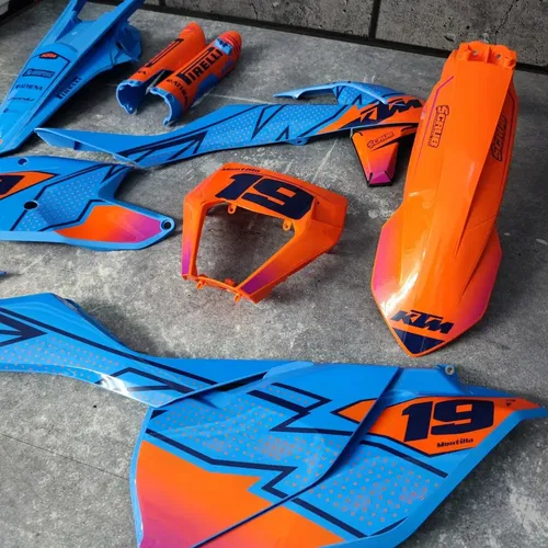 Plastics + Graphics KTM 2017 2018 2019 XC-W XCF-W EXC EXC-F