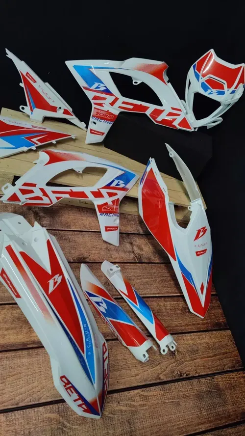 Plastics + Graphics applied Beta RR Polisport Restyle 2013-2017