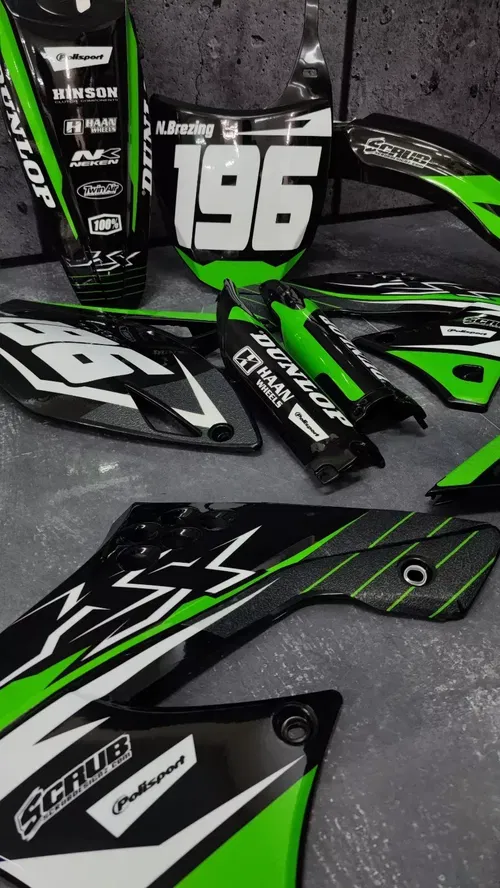 Plastics + Graphics Kawasaki KX250F 2009 2010 2011 2012