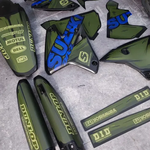 Plastics + Graphics Suzuki DRZ400 SM Supermoto DR-Z 1999-2024 decals stickers