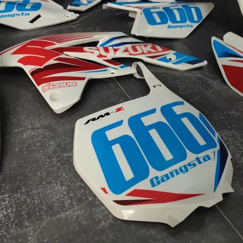 Plastics + Graphics Suzuki RMZ 250 2004-2009 RMZ 450 2005-2007