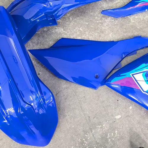 Restyle Plastics + Seat + Fuel tank + Decals Yamaha YZ125 YZ250 2008-2025