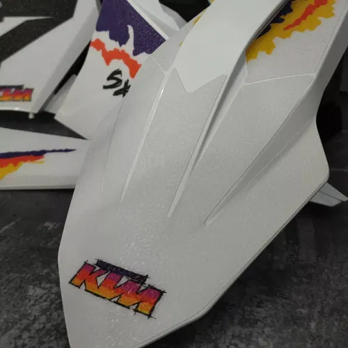 RETRO Plastics + Graphics KTM 2025 XC XC-F SX SX-F | FULL GRIP FROZEN