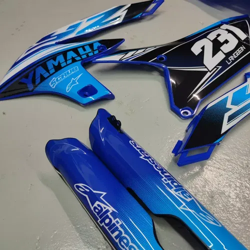Plastics + Graphics Yamaha YZ450F 2023-2025 YZ250F 2024-2025 Custom number +name
