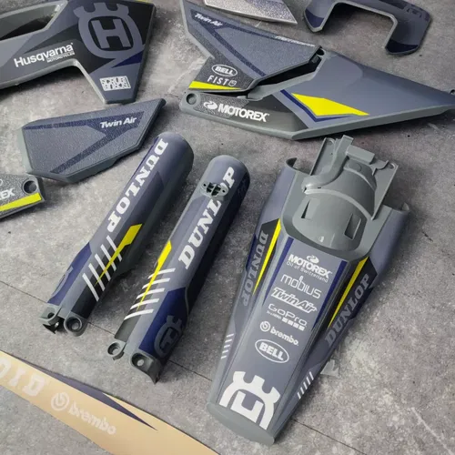Plastics + Graphics Husqvarna TE FE 2024 2025 applied
