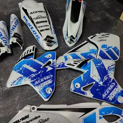 Plastics + Graphics Suzuki DRZ400 SM Supermoto DR-Z 1999-2024 decals stickers