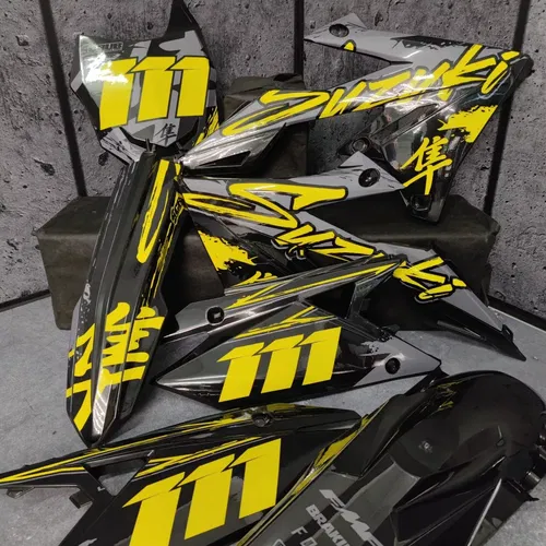 Plastics + Graphics Suzuki RMZ 450 2018-2025 RMZ 250 2019-2025 decals applied