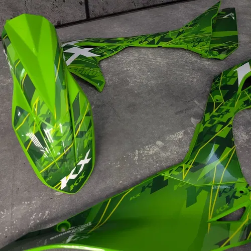 Plastics + Graphics Kawasaki KX450 2024-2025 KX250 2025 KXF KX450X
